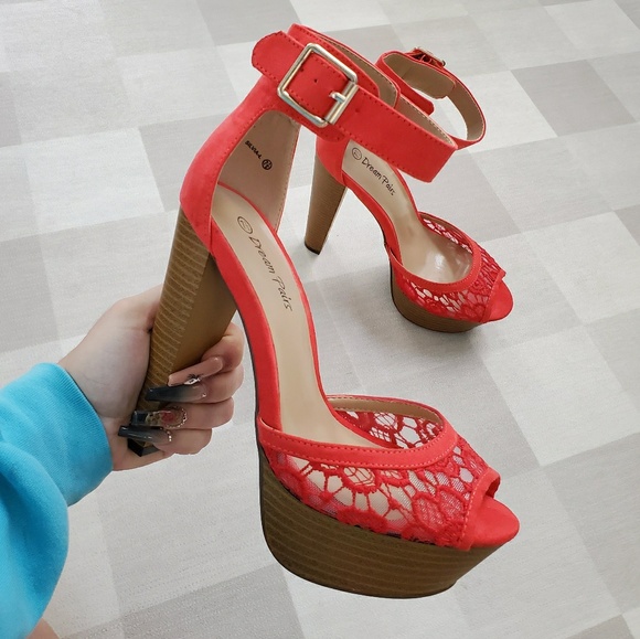 Heels - Picture 1 of 5